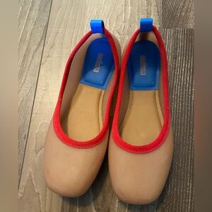 Cute Melissa Tan Rubber Shoe In Size 6